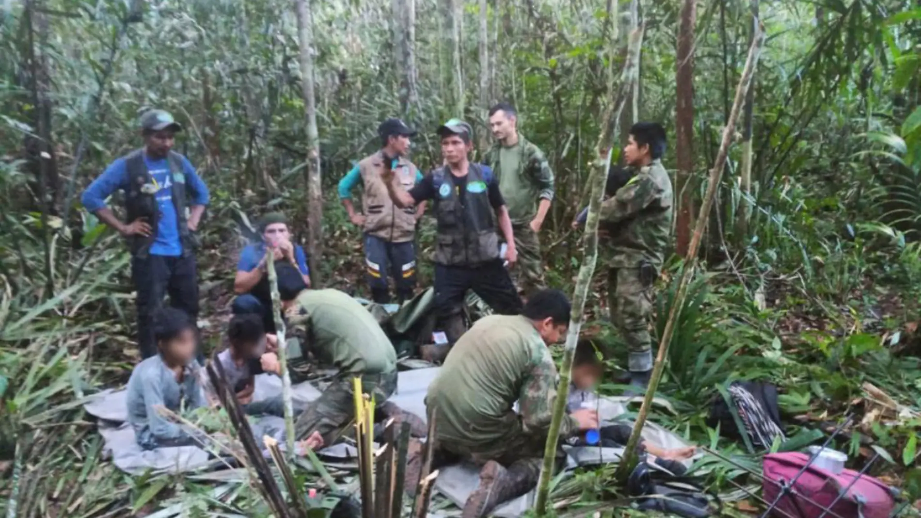 Hallan a niños perdidos en Selva Amazonia